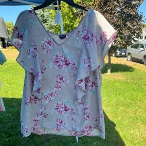 Torrid Pink and Cream Floral Blouse